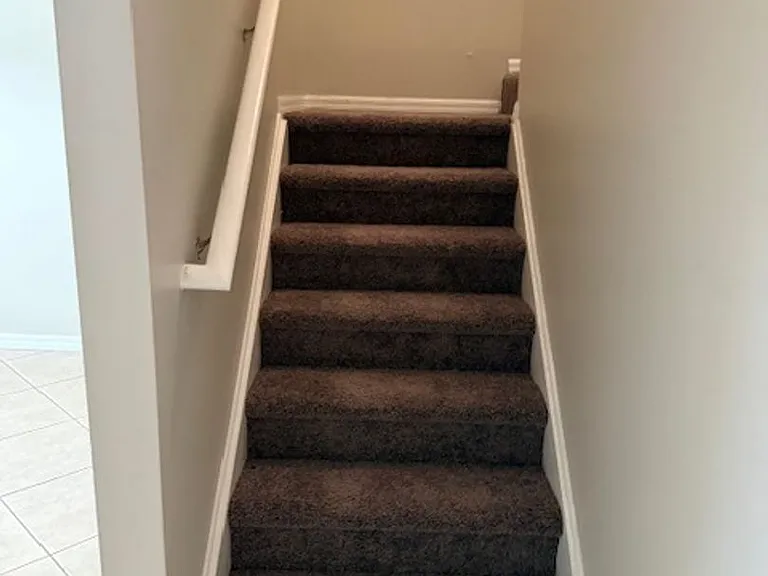 744 Paris Dr — Photo 12
