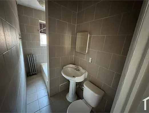 323 Park Ave #14 — Photo 3