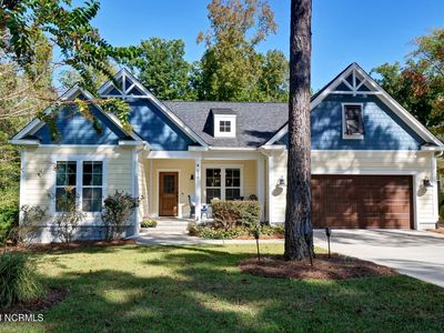239 Aster Place, Hampstead, NC, 28443