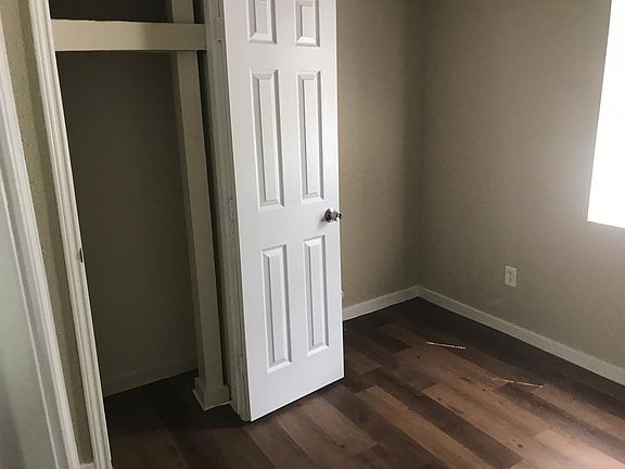 1 bedroom with closet.