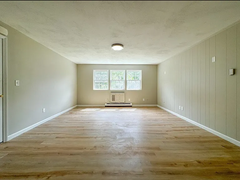 207 Samoset St #C3 — Photo 12