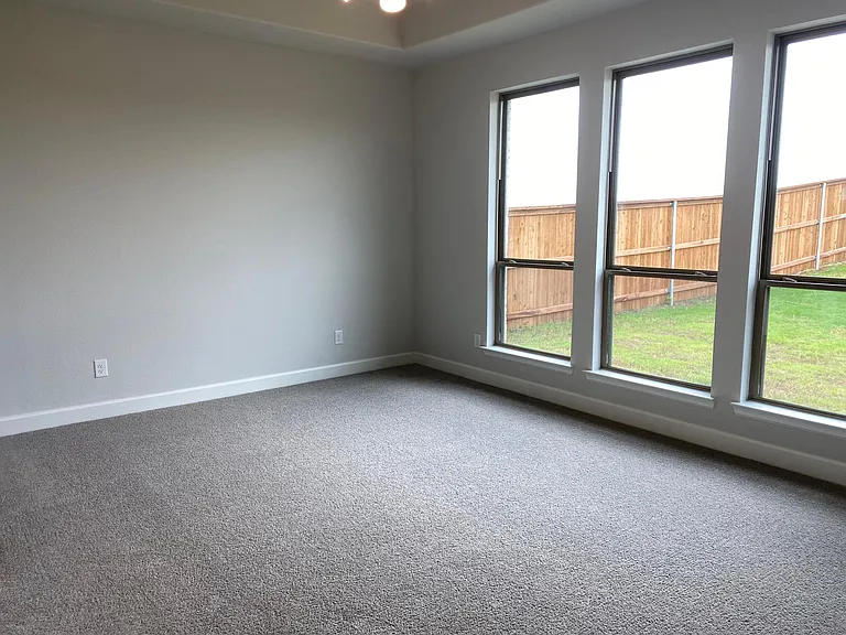 1702 Swayback Ln — Photo 22