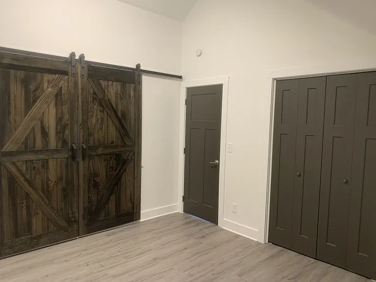 652 Oak Grove Rd — Photo 11