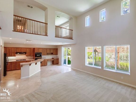 5th image of 2144 Coast Ave