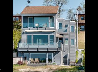 1632 Lake Shore Dr, Michigan City, IN