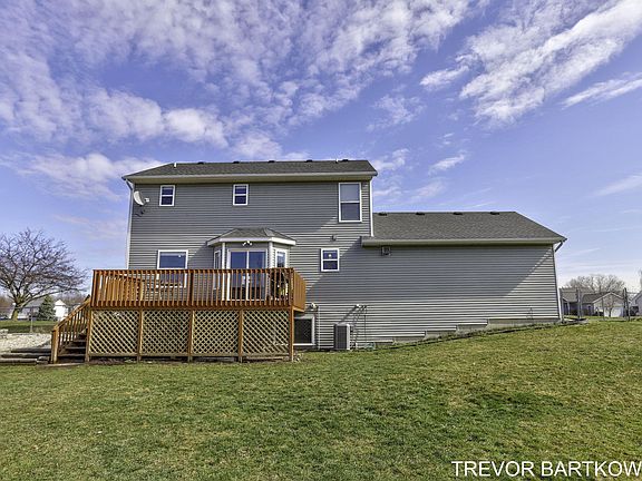 4th image of 7843 Westside Dr