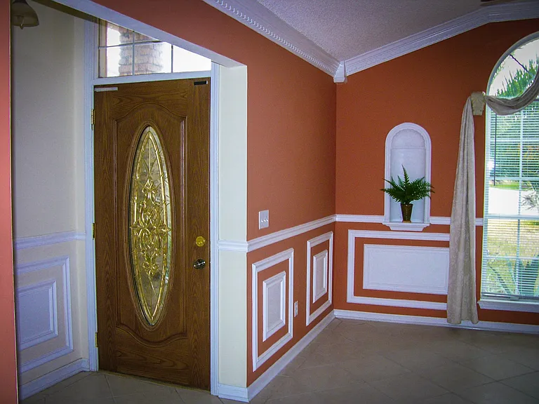 3310 Heron Dr N — Photo 2