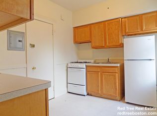 131 Sutherland Rd #L, Brighton, MA 02135