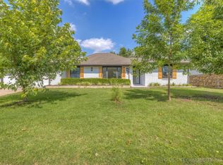 9421 S 69th East Ave, Tulsa, OK 74133