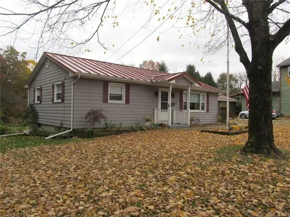 270 N Market St, New Wilmington, PA 16142