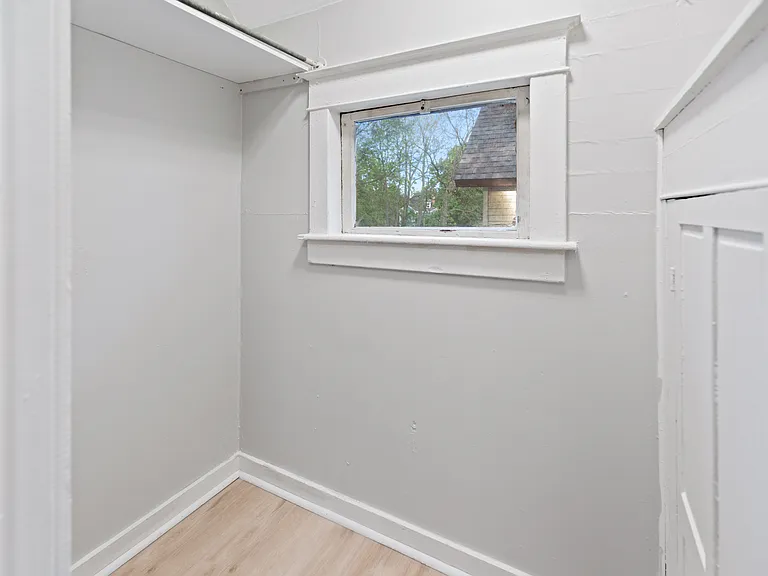 126 Woodward Ave #2 — Photo 9