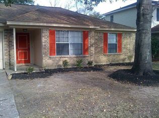 24206 Spring Mill Ln, Spring, TX 77373