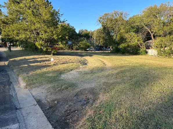 1116 E Epstein St, Sherman, TX 75090