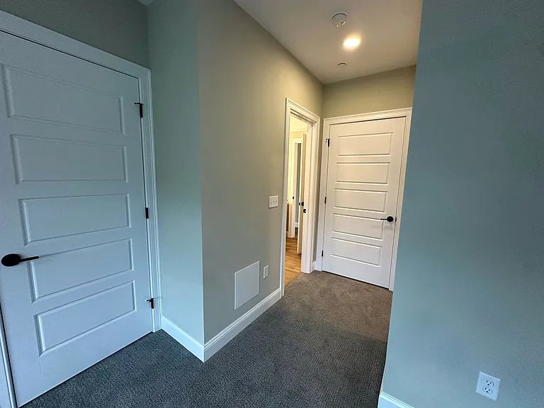 Central @ Waterford Woods — Photo 37