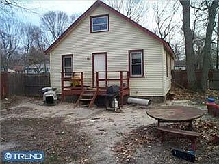 2nd image of 58 W Woodburn Ave