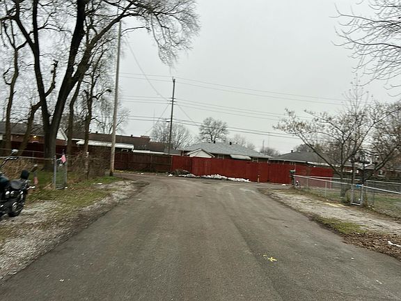 4th image of 314 Pershing Ave