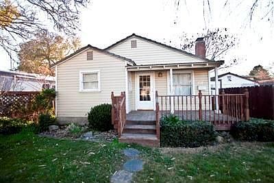 4th image of 228 S 1st Ave