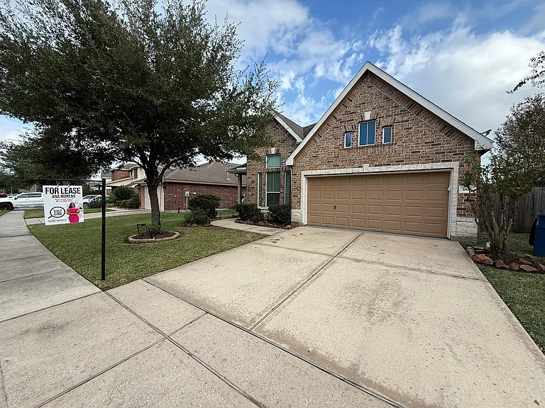1818 Sonoma Breeze Dr — Photo 3