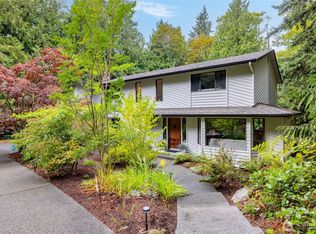 121 N 39th Place, Mount Vernon, WA 98273