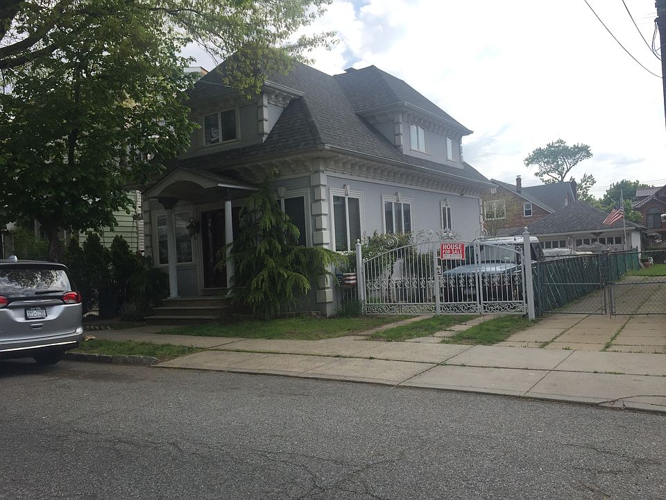 1st image of 61-25 168th St