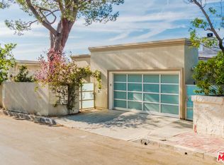 3355 Tareco Dr, Los Angeles, CA 90068
