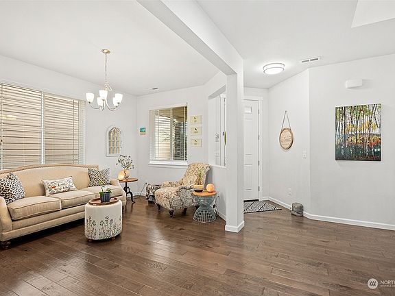 5th image of 4270 Overlook Court