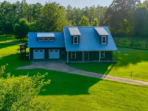 93 Riverview Landing Ln, Camden, AL 36726