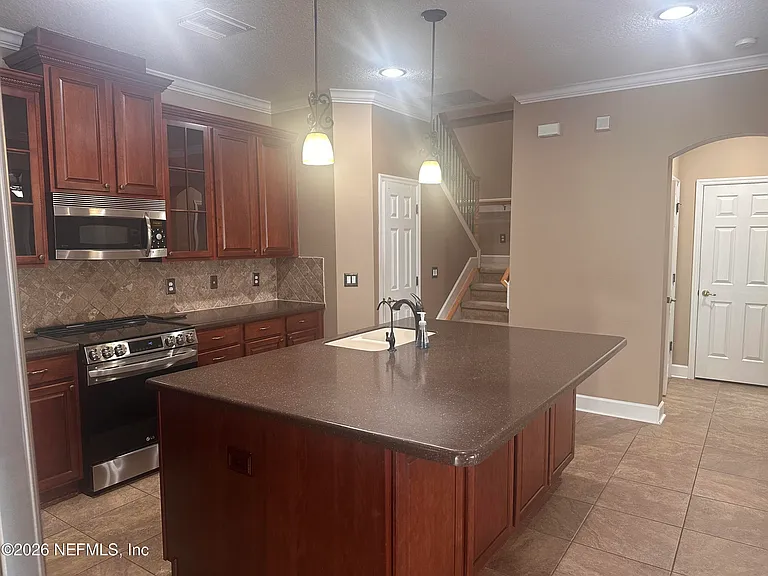 6126 Clearsky Dr — Photo 4
