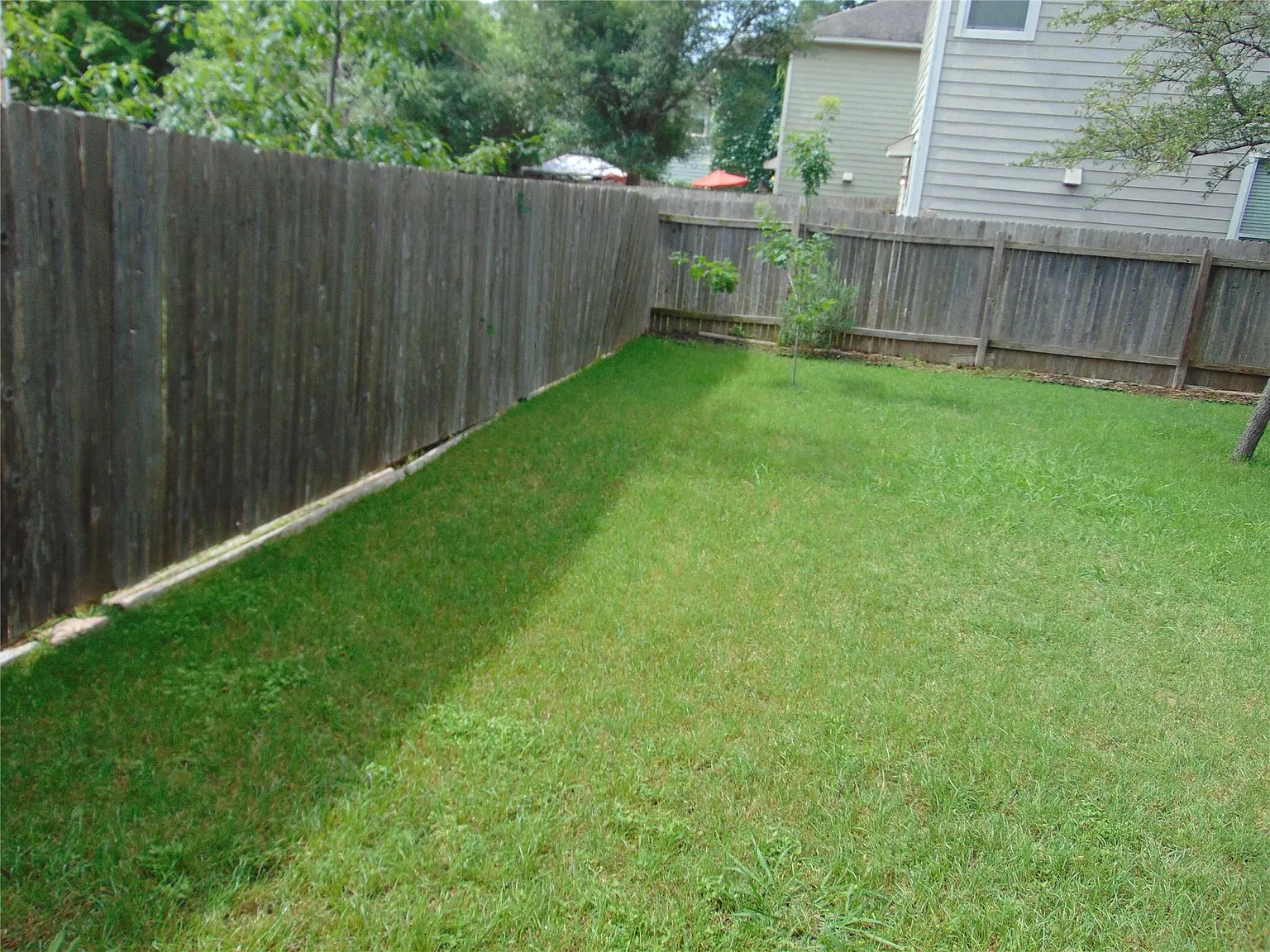 3 bed, 2.5 bath, 1516 sqft, $1,850 — Photo 3