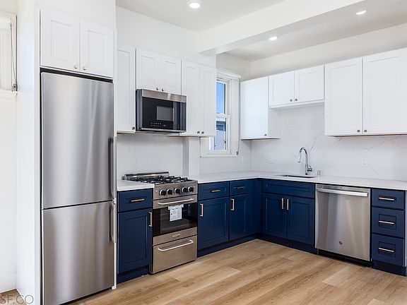 2nd image of 3101 Gough St APT 306
