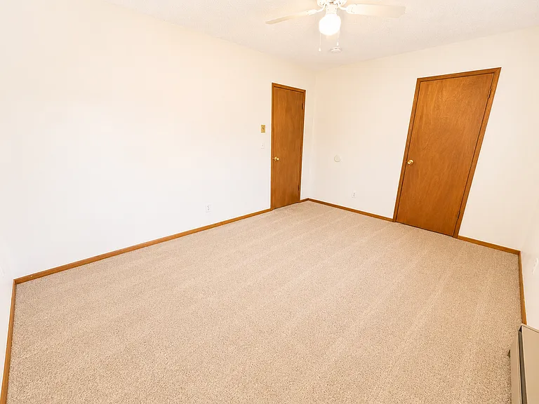 Pl T Washington Street 6-Plex (Glc-001-W) — Photo 20