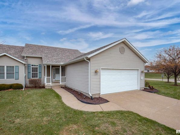 2512 Iowa St, Davenport, IA 52803 - Zillow