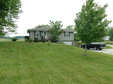 2nd image of 662 Turkey Foot Rd