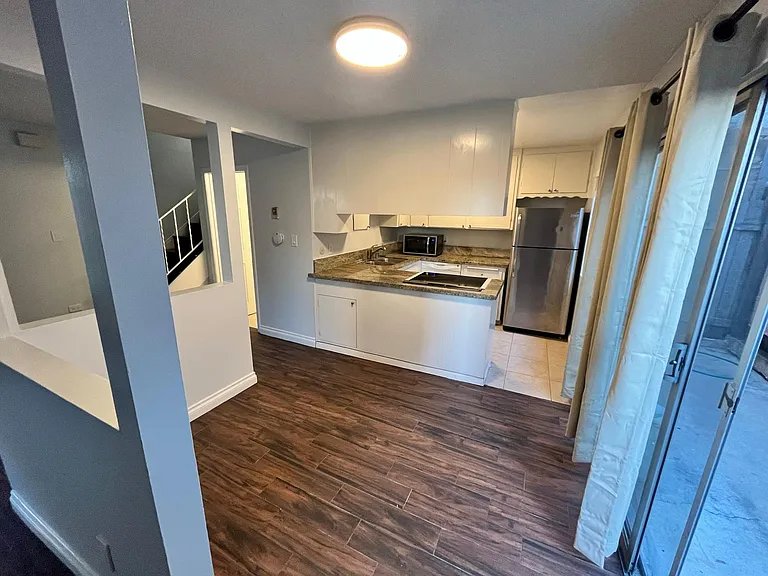 272 H St #B — Photo 10