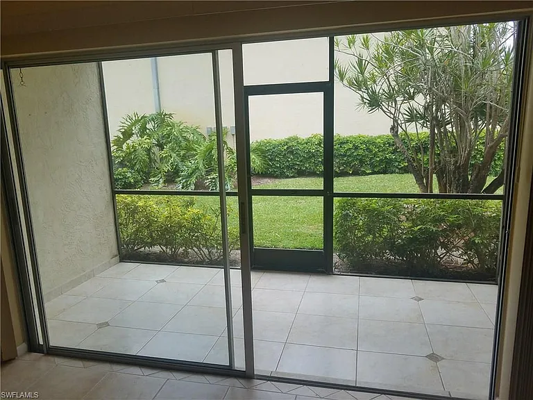 5697 Rattlesnake Hammock Rd #101C — Photo 11
