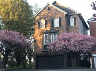 2678 Morrow Pl, Cincinnati, OH 45204