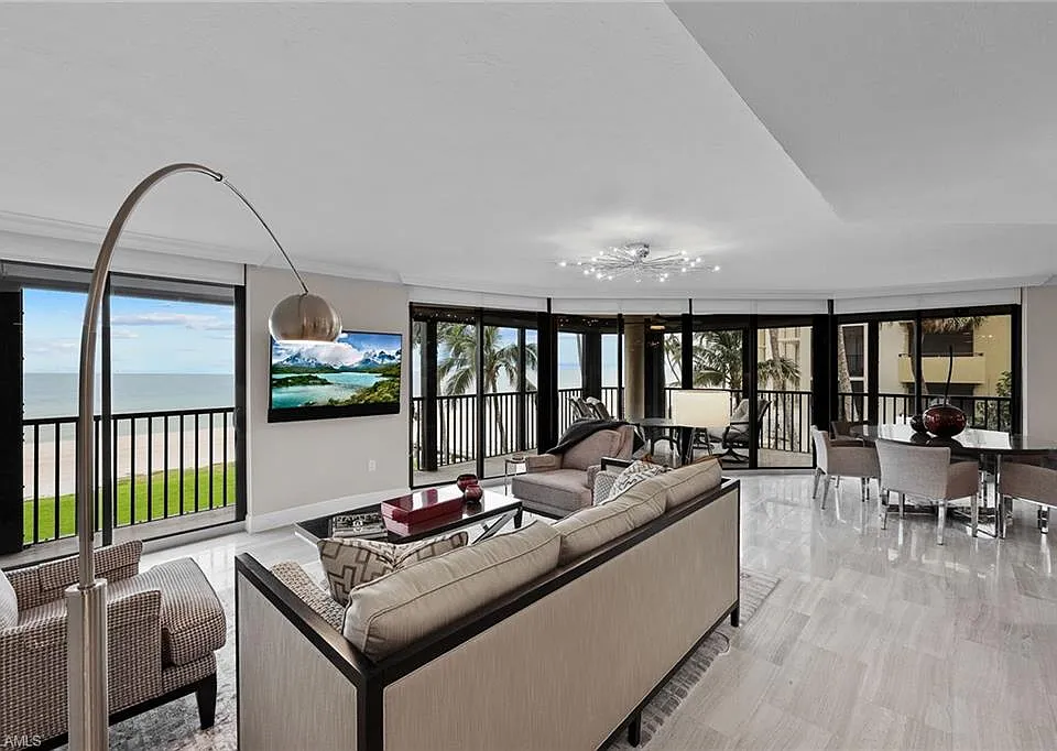 9653 Gulf Shore Dr #203