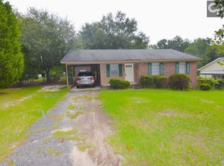 2240 Windsor Dr, Cayce, SC 29033
