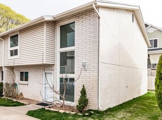 7907 S Harvel Dr, Sandy, UT 84070