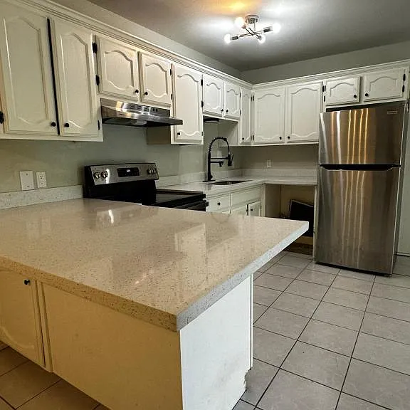 1802 Oasis Dr #206 — Photo 4