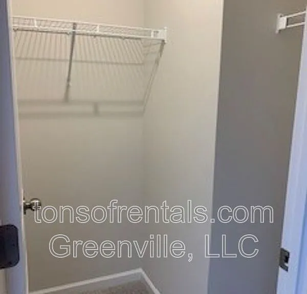 413 Mopar Ln — Photo 17