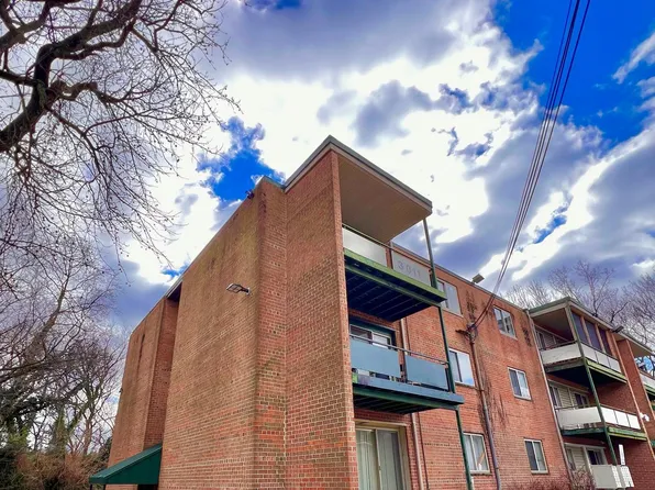 3011 Southern Ave APT T-1, Fort Washington, MD 20748