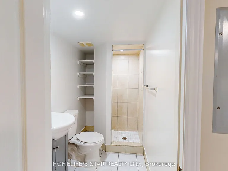 79 Rosemount Ave #B — Photo 6
