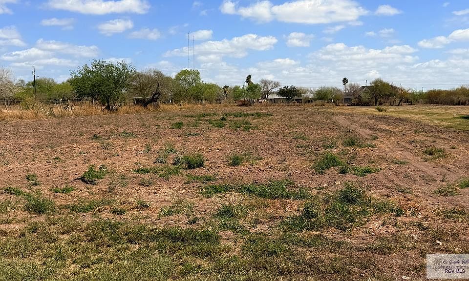 1st image of 0 Lomax Rd