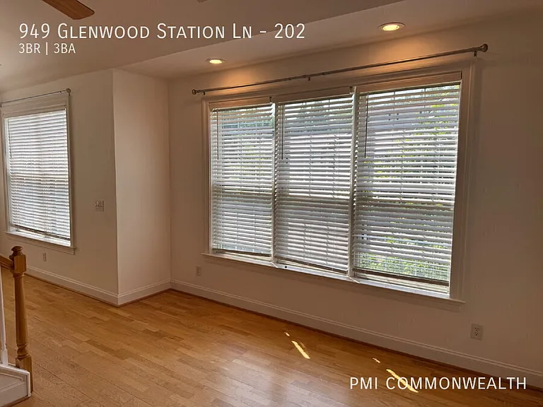 949 Glenwood Station Ln #202 — Photo 6