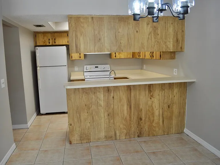 3245 Bloomingdale Villas Ct #3245 — Photo 7