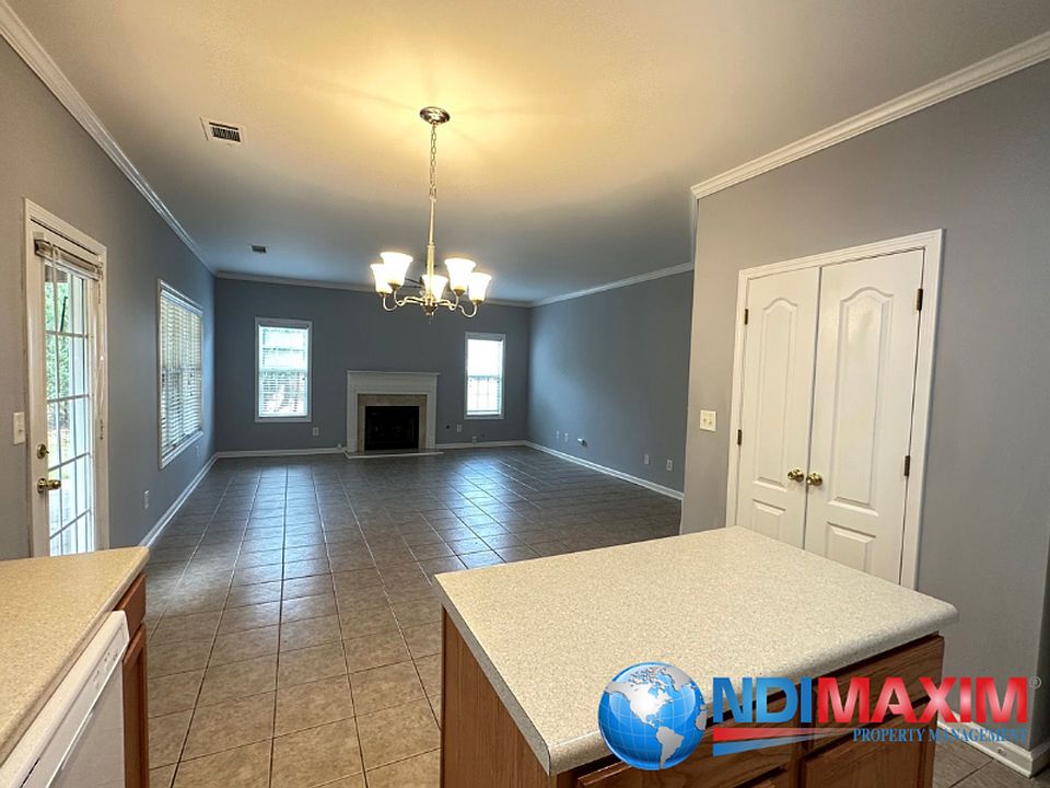 810 Bradley Cir, Loganville, GA 30052 Zillow