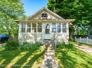 613 Brynford Ave, Lansing, MI 48917