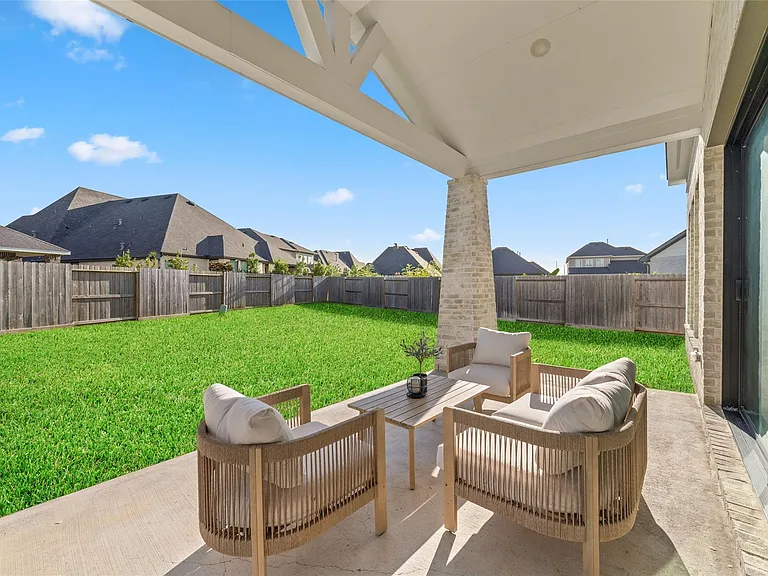 4814 Highland Stream Ct — Photo 37