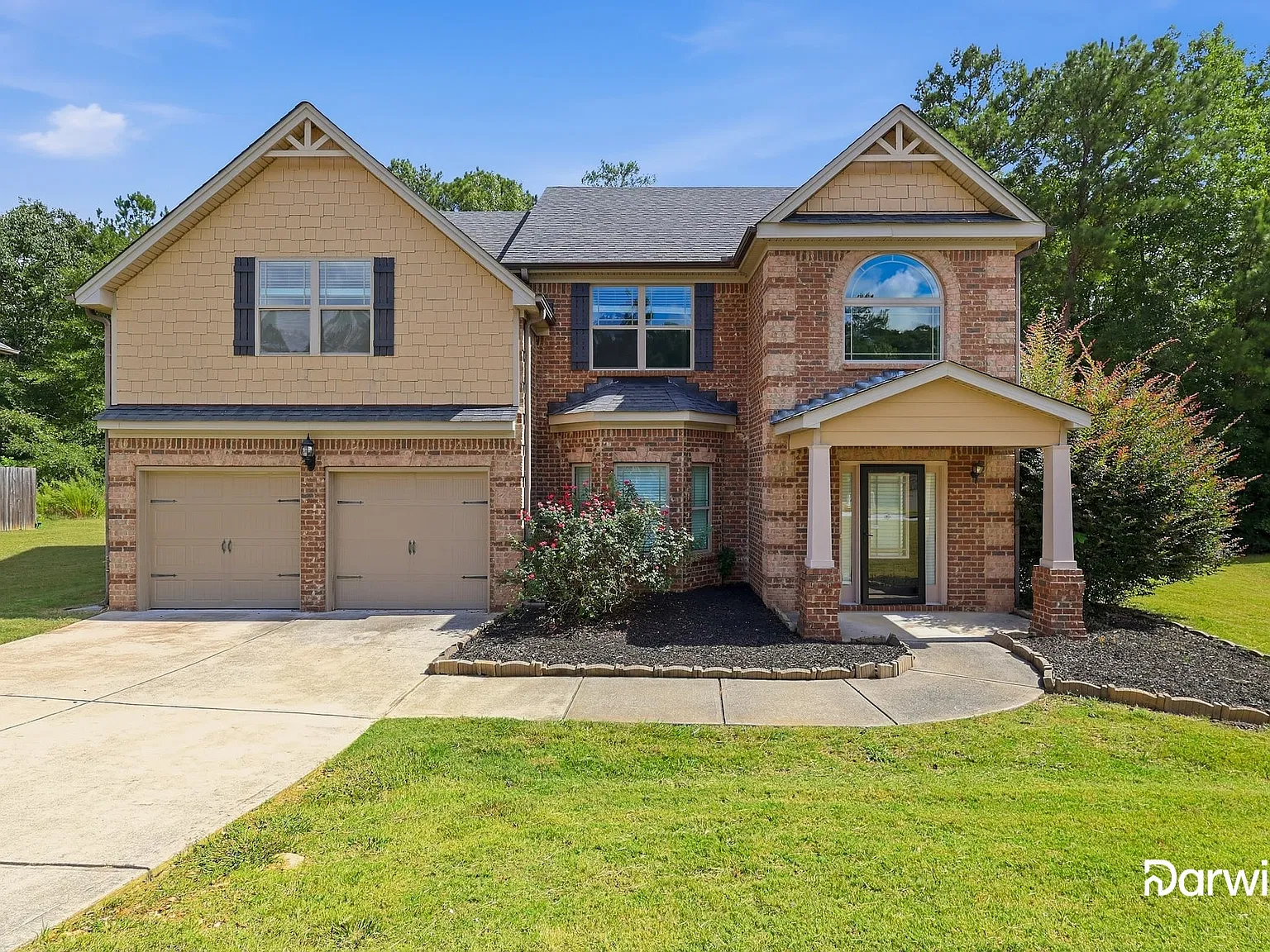 5 bed, 3.0 bath, 2745 sqft, $2,795 — Photo 1